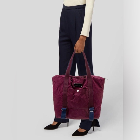 Stella McCartney X Adidas Yoga Gym Bag in Maroon, Dark Blue & Vista Grey - Picture 3 of 12